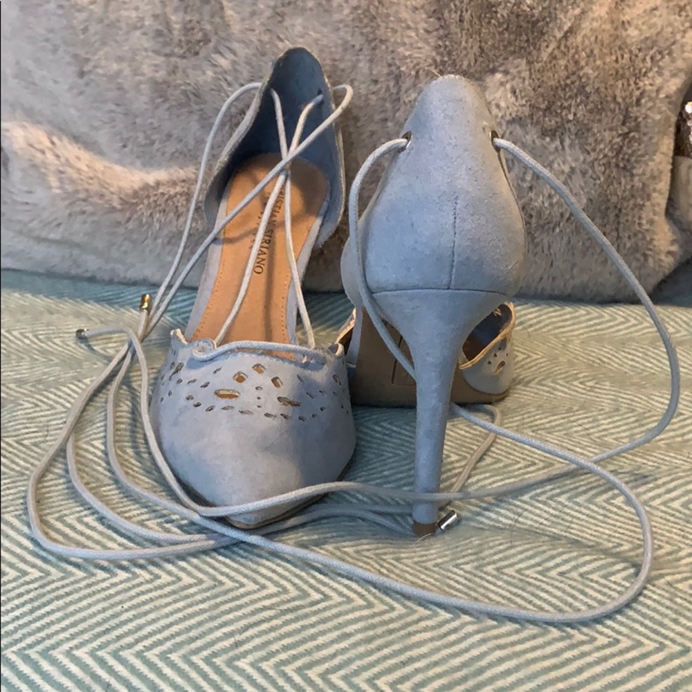 Blue strap heels - Picture 2 of 3